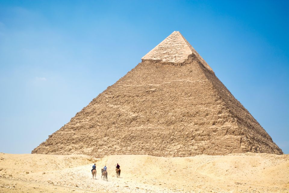 From Cairo Airport: Layover Tour To Giza Pyramids and Sphinx - Tour Highlights