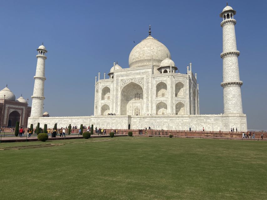 From Delhi: 2 Days Taj Mahal & Agra Tour With Fatehpur Sikri - Exploration of Fatehpur Sikri