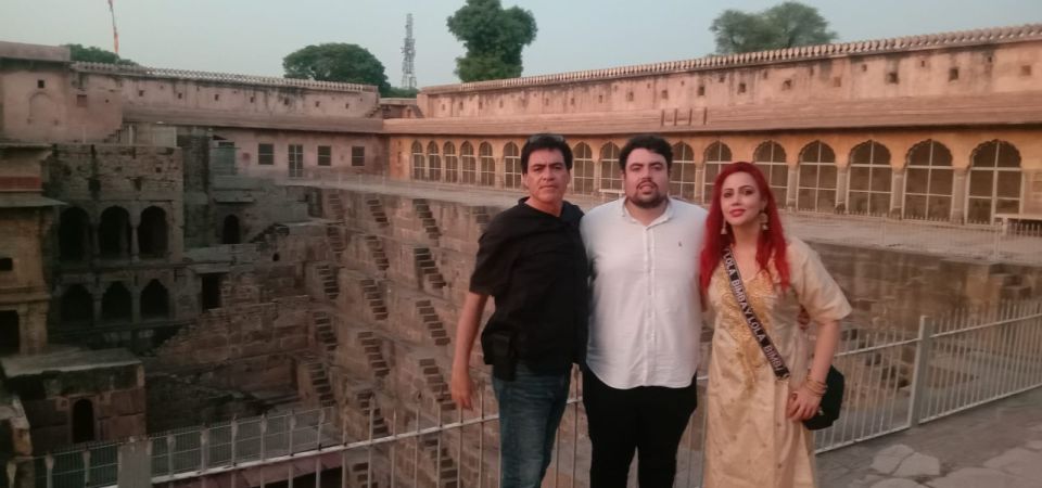 From Delhi: Full Day Jaipur Private Guided Tour - Local Cuisine Experience