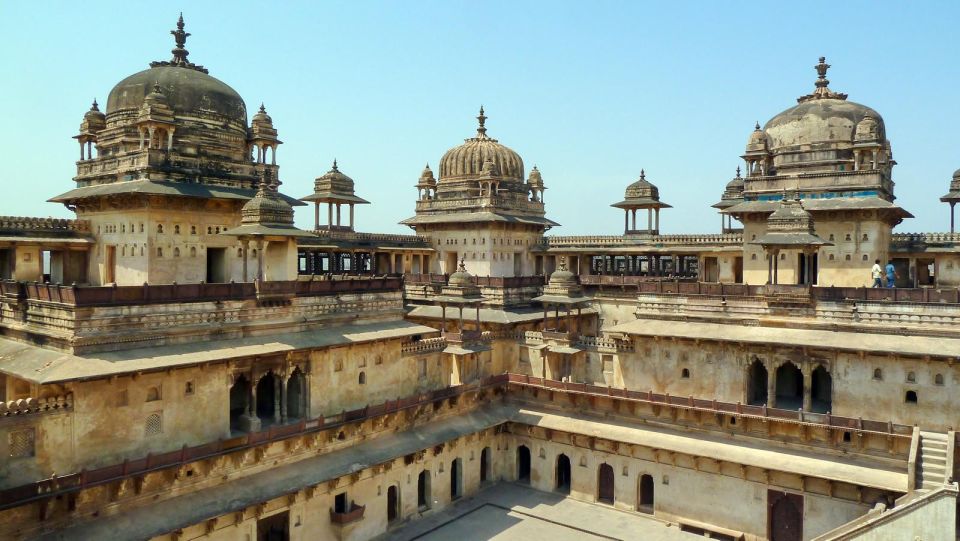 From Delhi: Gwalior, Jhansi & Khajuraho Orchha Tour 7 Days - Day 4: Khajuraho - The Temple Town