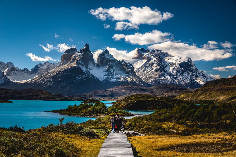 From El Calafate: Torres Del Paine Full Day Tour - Tour Highlights