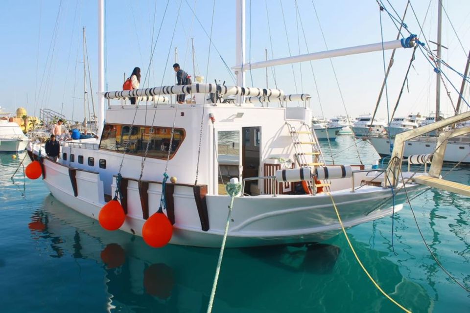 From Hurghada: Premier Sailing Boat Trip With Buffet Lunch - Customer Reviews