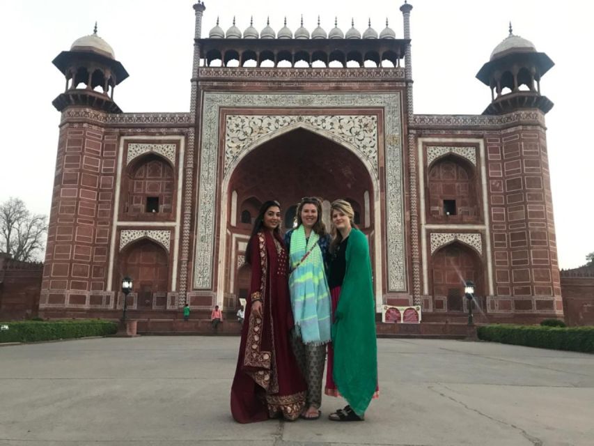 From Jaipur: Private 4-Days Jaipur & Agra Tour Ends in Delhi - Day Two - Full-Day Tour Around Jaipur