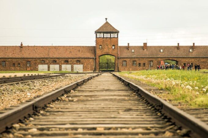 From Krakow: Auschwitz-Birkenau Tour With Transportation - Booking Details and Tour Leader