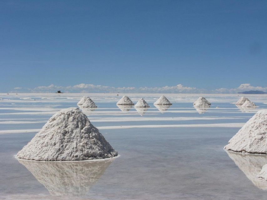 From La Paz: Uyuni Salt Flats Excursion Round Trip Bus - Day 1 Itinerary: Departure and Arrival Details