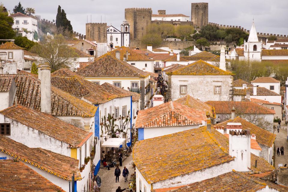 From Lisbon: Big Waves Nazaré, Óbidos & Batalha - Pickup and Dropoff Details