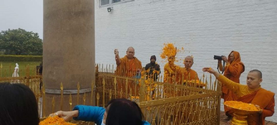 From Lumbini: 5 Hours Lumbini Tour With Guide - Guides Insightful Commentary