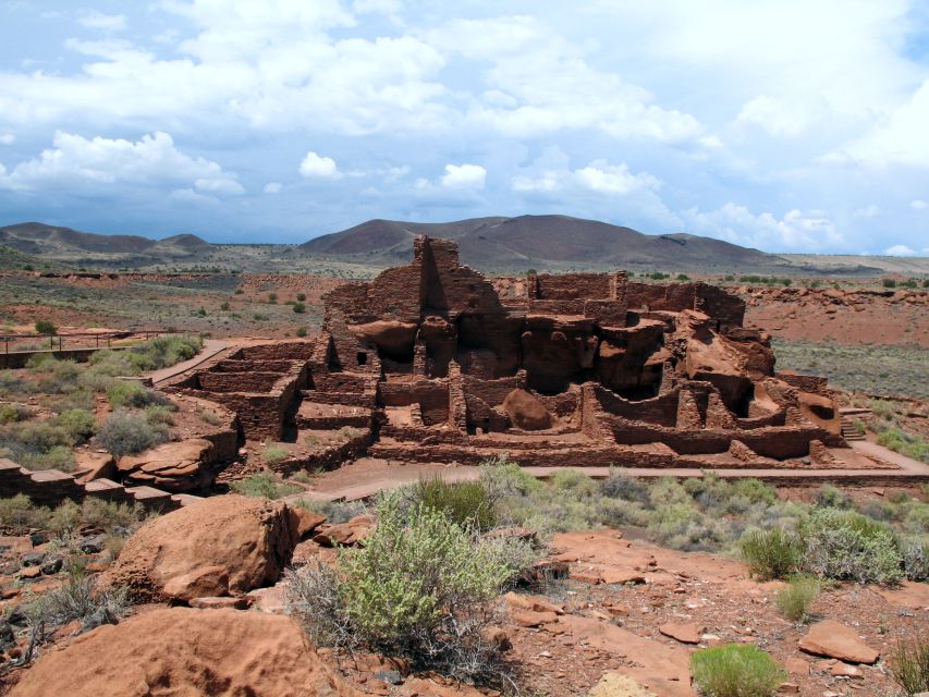 From Sedona or Flagstaff: Ruins & Volcanoes Small-Group Tour - Expert Guide & Transportation Quality