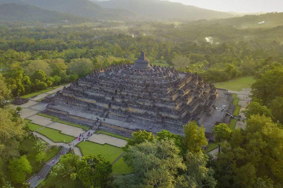 From Semarang Port: Borobudur Temple Private Shore Excursion - Participant Information