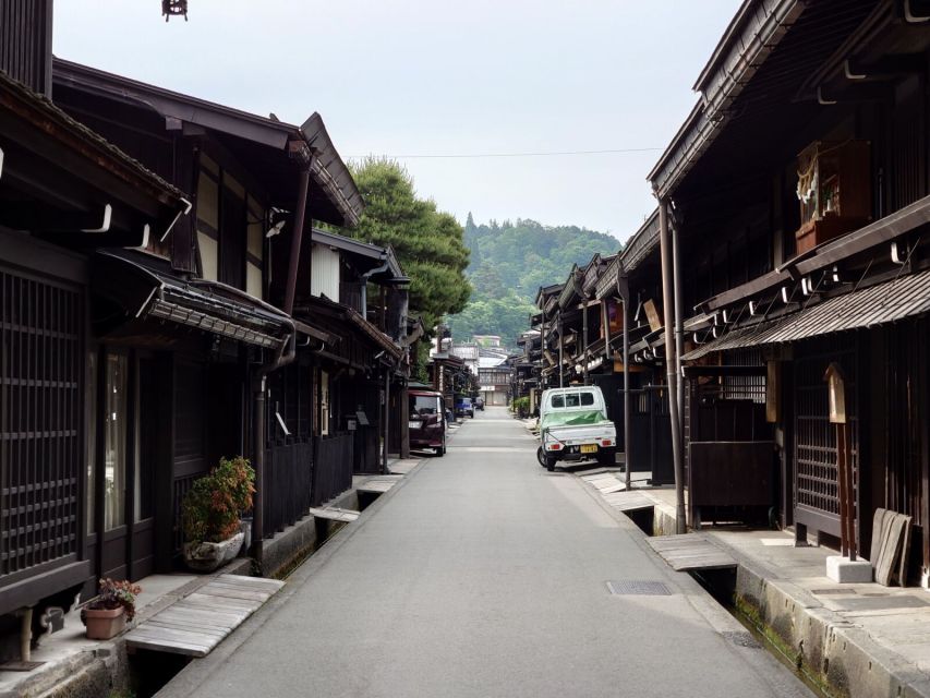From Takayama: Guided Day Trip to Takayama and Shirakawa-go - Customer Reviews