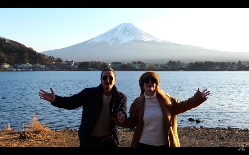 From Tokyo: Mt. Fuji Sightseeing Private Day Tour - Tour Experience