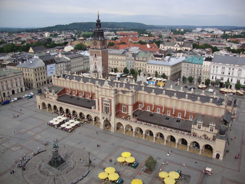 From Warsaw: 3 or 6-Hour Krakow Tour by Private Car - Common questions