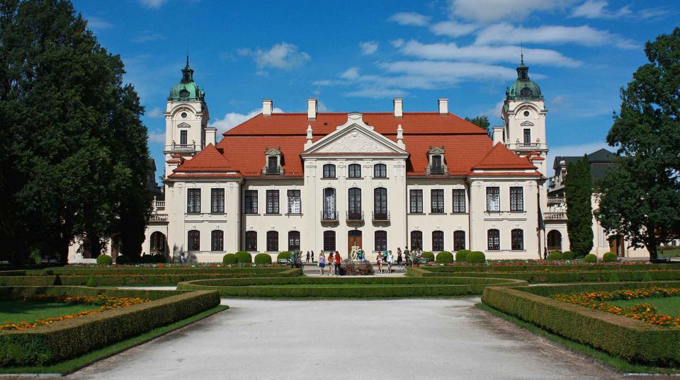 From Warsaw: Kazimierz Dolny, Lublin, Majdanek & Kozlowka - Historical Sites Explored