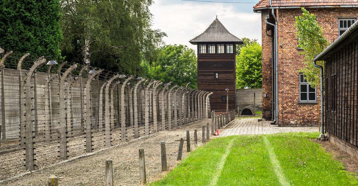 From Warsaw: One-Day Auschwitz Concentration Camp Tour - Directions and Customer Recommendations