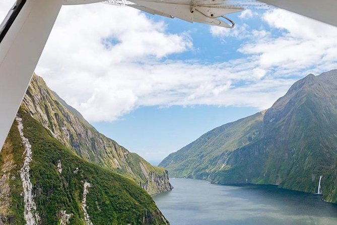 Full-Day Milford Sound Walk and Cruise Including Scenic Flights From Queenstown - Overall Experience