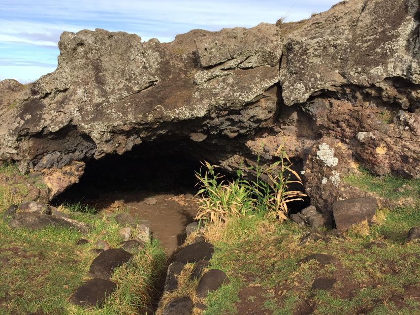 Full Day Moai and Mistery - Sacred Sites and Spiritual Legacy