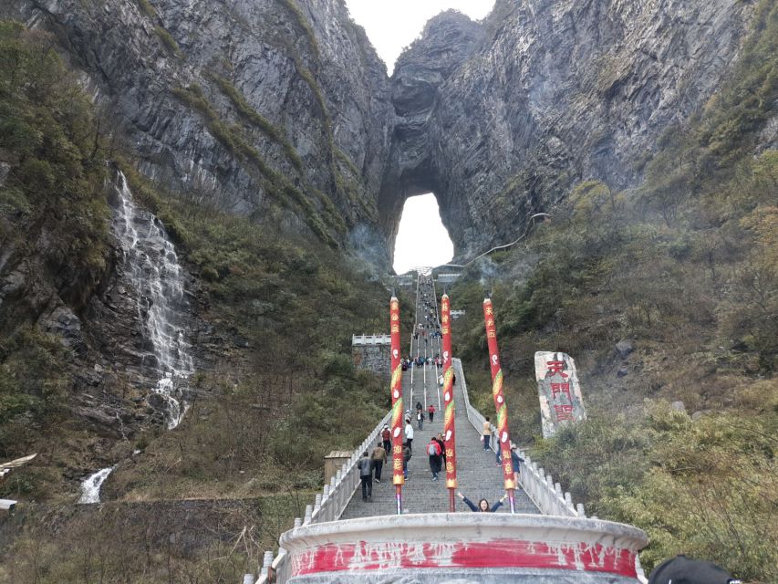 Full-Day Private Tour of Tianmen Mountain - Tianmen Mountain Experience Overview