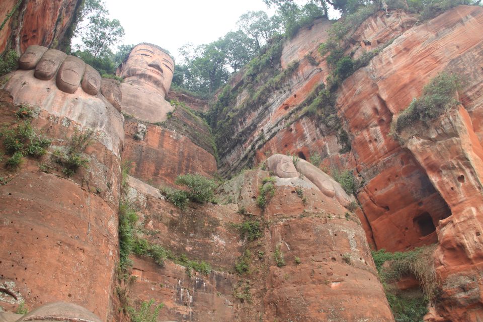 Full-Day Tour of Leshan's Giant Buddha From Chengdu - Common questions
