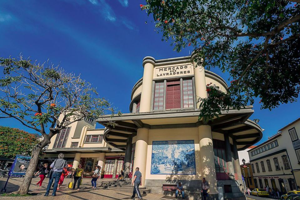 Funchal: Old Town Walking Tour - Important Landmarks Visit