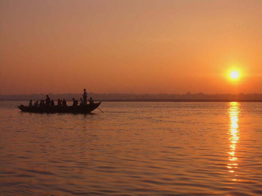 Ganges Tour - Inclusions