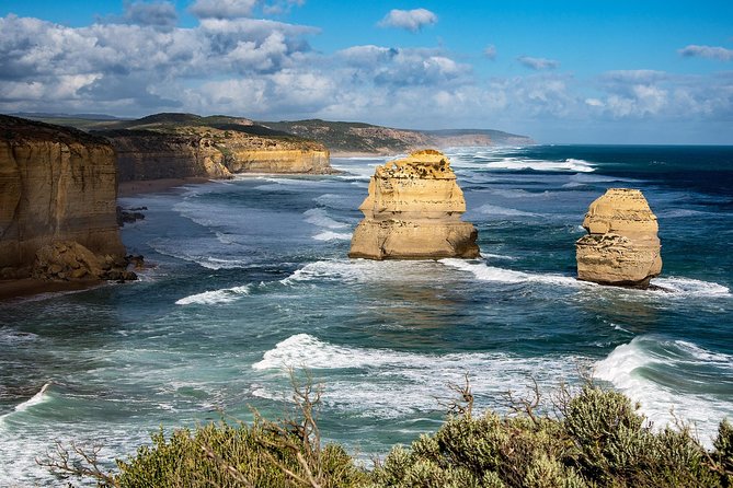 Great Ocean Road Reverse Itinerary With 12 Apostles From Melbourne - Traveler Experience