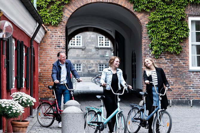 Guided Bike Tour in Wonderful Copenhagen - Tour Guides and Experience