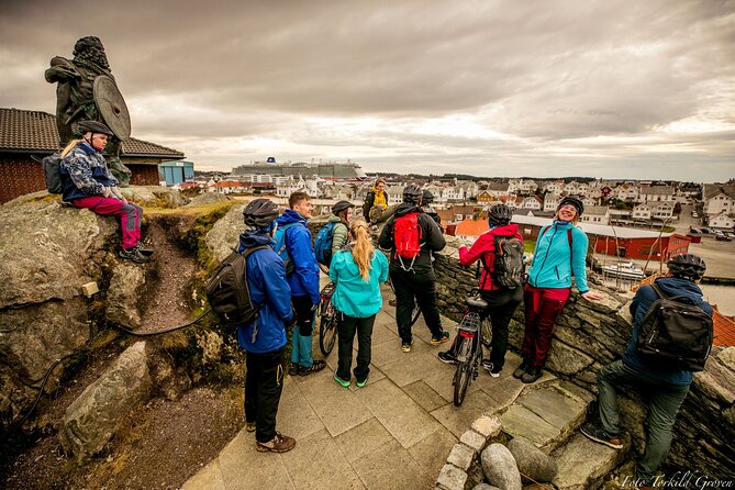 Guided El-Bike Tour in the City of Haugesund and Coastal Path - Common questions