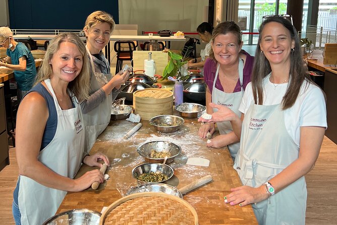 Guided Local Cuisine Cooking Class in Singapore - Cultural Insights and Traditions