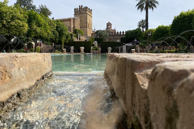 Guided Tour of the Alcazar De Los Reyes Cristianos - Reviews and Ratings Summary