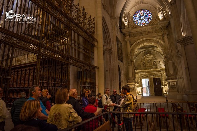 Guided Tour of the Historic Center of Cuenca and Its Cathedral - Cathedral Exploration