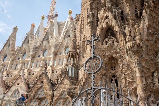 Guided Tour Sagrada Familia and Park Guell - Highlights of Sagrada Familia
