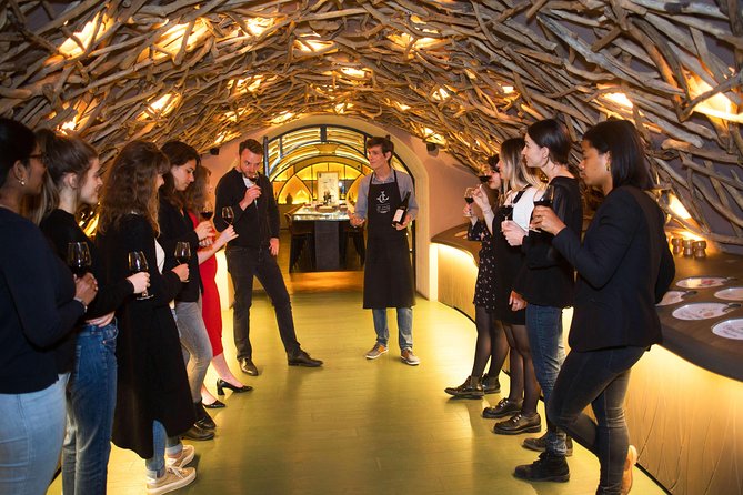 Guided Visit and Wine Tasting in a Royal Wine Cellar in Paris - Logistics and Policies