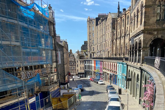 Guided Walking Tour of Edinburgh Old Town - Scenic Views and Photo Opportunities