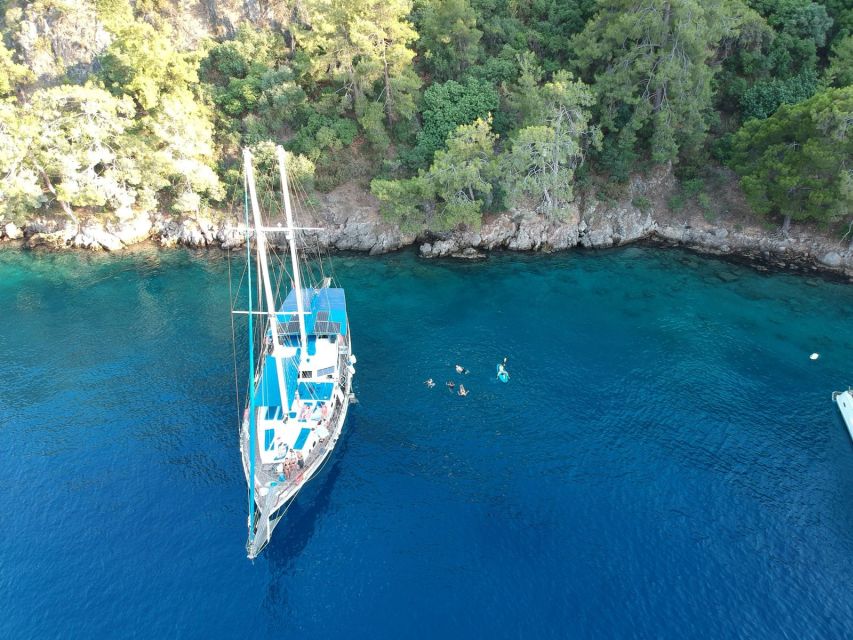 Gulet Blue Cruise Kekova - Day 2: Tersane Island – Cleopatra Hamam Bay
