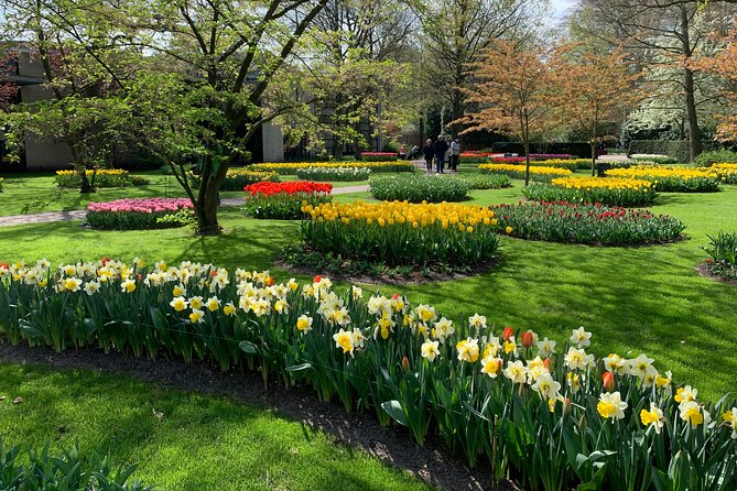 Half a Day Bicycle Tour to Flower Park Keukenhof - Common questions