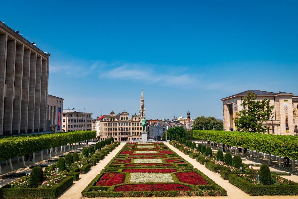 Hidden Beer Secrets of Old Town Brussels Tour & Tasting - Detailed Description