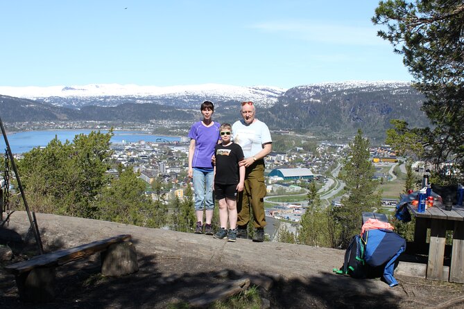 Hike to 'Appelsinhaugen' ('Orange Hill') - Recommended Fitness Level for Participants