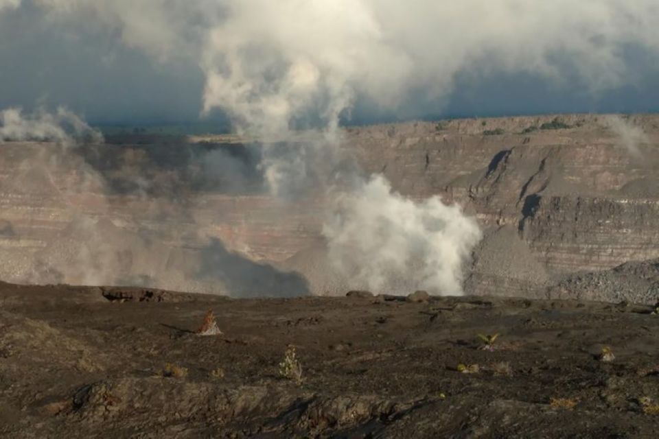 Hilo: Volcanoes National Park and Hilo Private Tour - Location Focus: Hawaii Volcanoes National Park