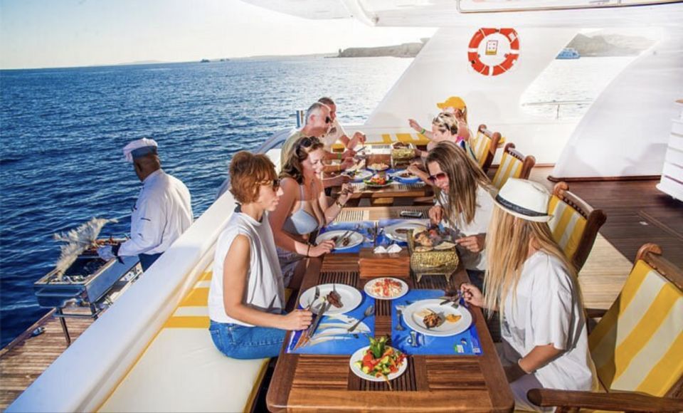 Hurghada: Elite Vip Snorkeling Cruise With BBQ Buffet Lunch - Snorkeling Experience Details