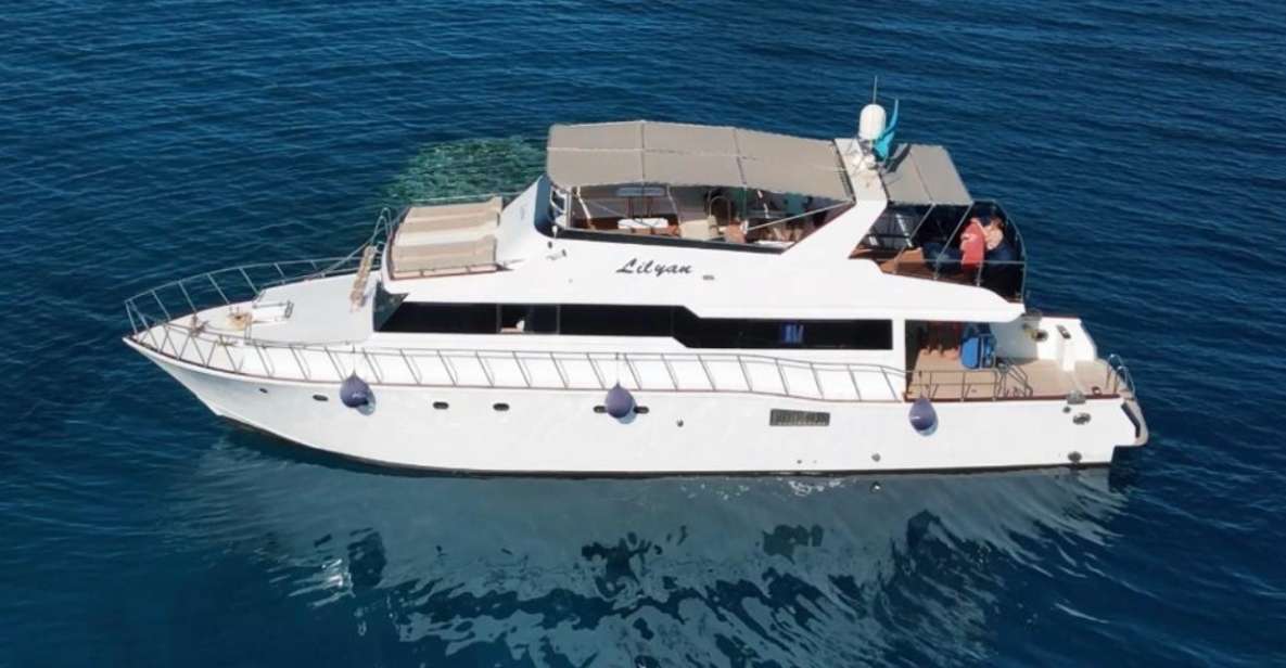 Hurghada: Luxury Yacht Trip With Your Own Crew and Chef - Culinary Experience
