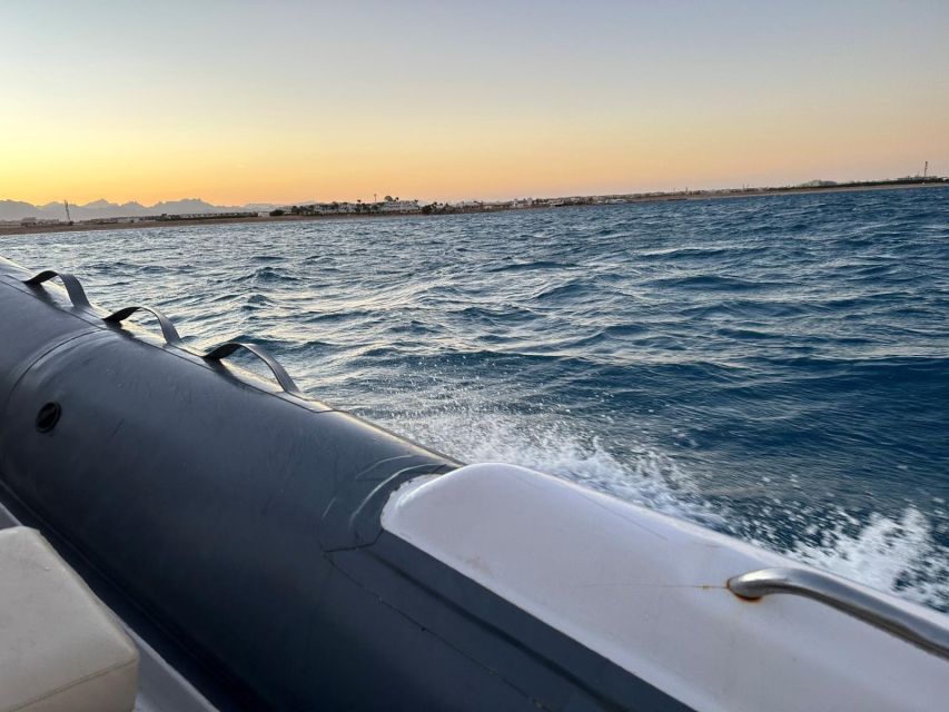 Hurghada: Private Sunset Boat Trip With Snorkel and Transfer - Participant Selection and Date Information