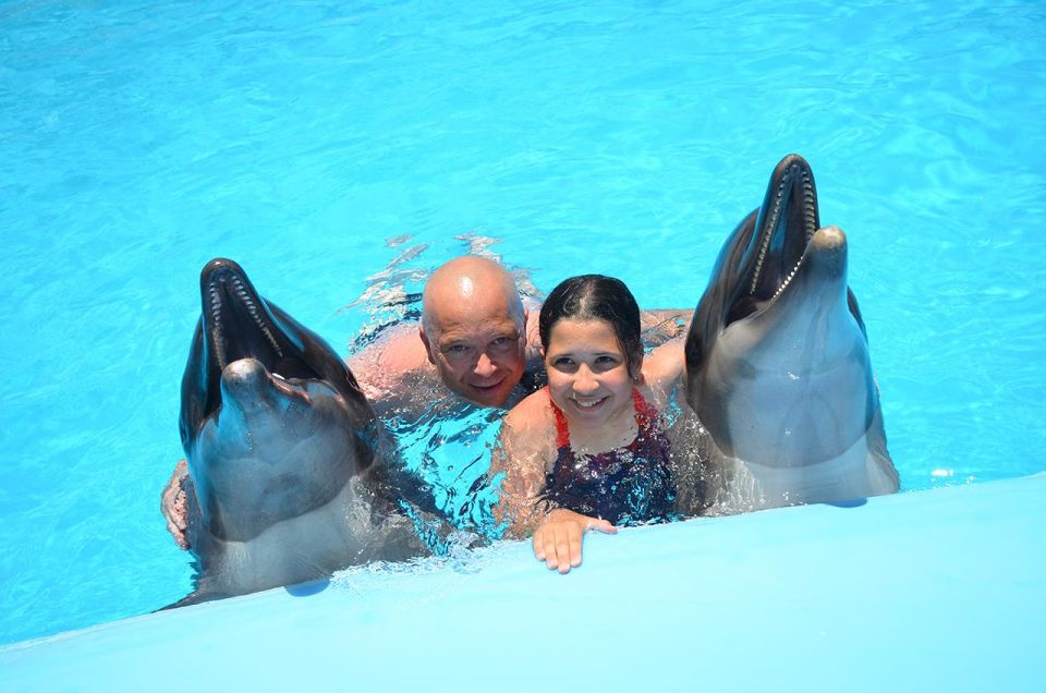 Hurghada/Safaga: Dolphin World Photo Session With Transfers - Additional Information