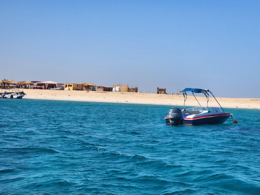 Hurghada: Three Hours on Magawish Island Tour by Speedboat - Full Description of the Tour