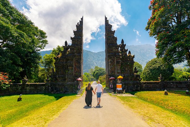 Instagram Tour in Bali: The Most Beautiful Spots - Customer Support & Reviews