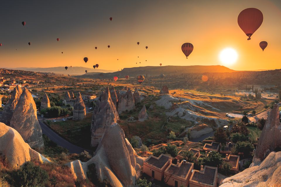 Istanbul: Round Trip by Air to Cappadocia With Pigeon Valley - Full Description