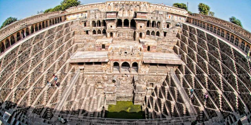 Jaipur: Chand Baori & Bhangarh Fort Tour - All Inclusive - Common questions