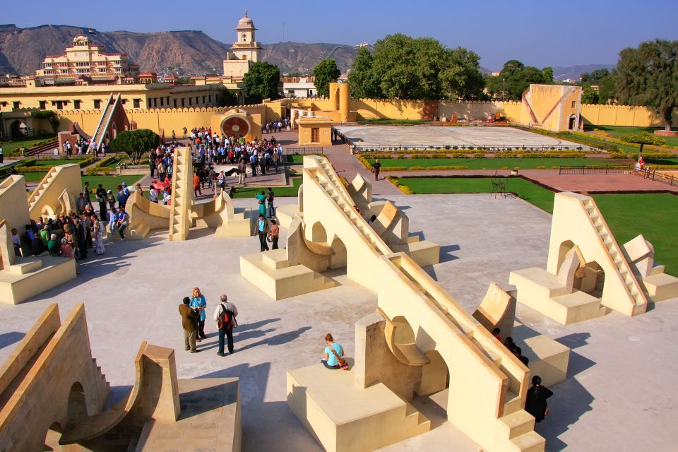 Jaipur: City Palace, Hawa Mahal & Jantar Mantar Private Tour - Customer Review