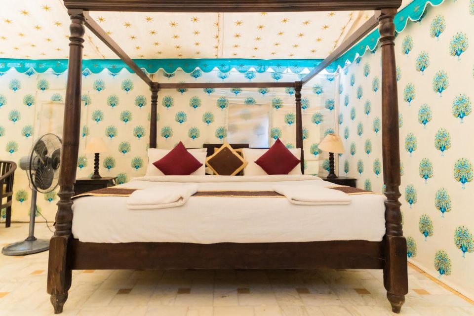 Jaisalmer: Romantic Night With Luxury Desert Camping - Sunset Experience