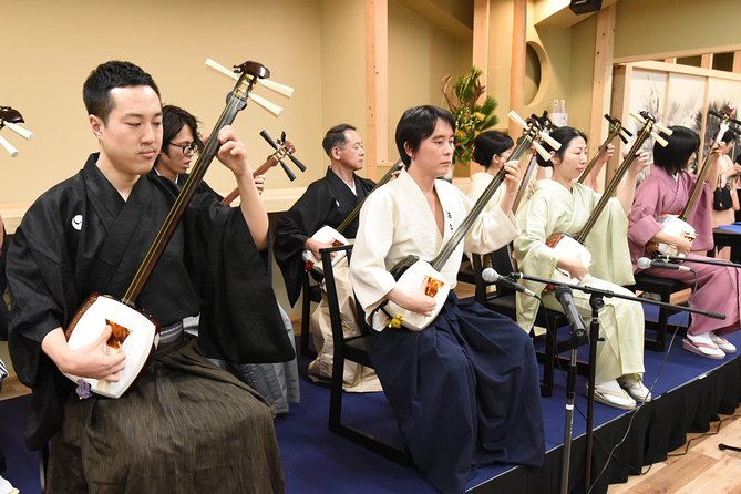 Japanese Traditional Music Show Created by Shamisen - Performance Techniques and Styles