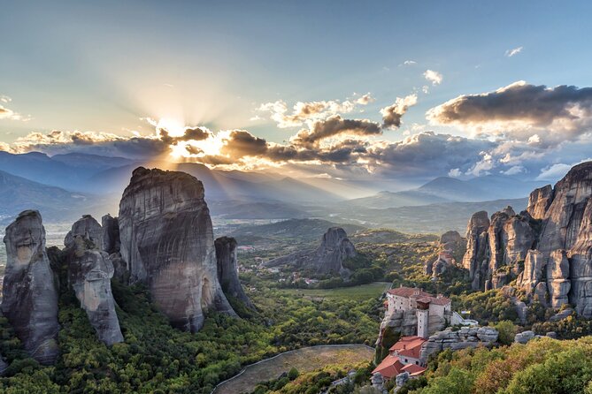 Kalambakas Train Station: Meteora Monasteries Tour With Lunch - Traveler Photos